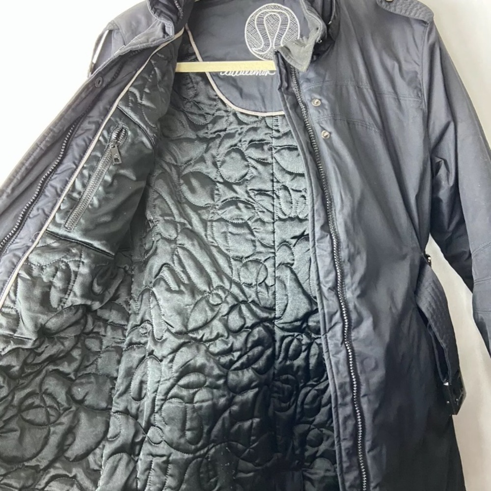 Lululemon Pinnacle Jacket Parka in Black Size 4 - Picture 5 of 16